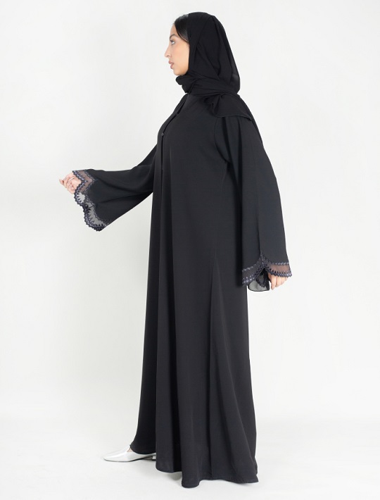 Abaya with lace