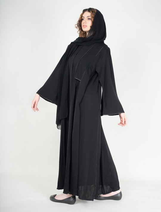 Abaya with front seams and gathers on shoulders
