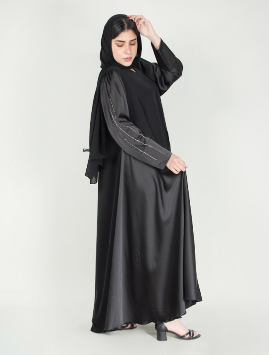 Abaya with silver beads on sleeves