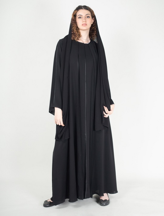 Cloche abaya with satin tapes