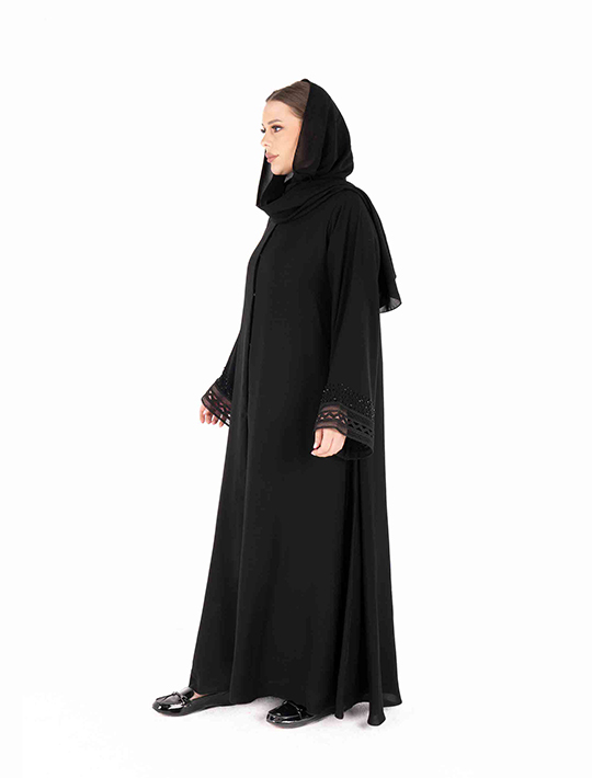 Black Chic Closed Abaya With Laced Sleeves