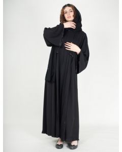 Abaya with front seams and gathers on shoulders